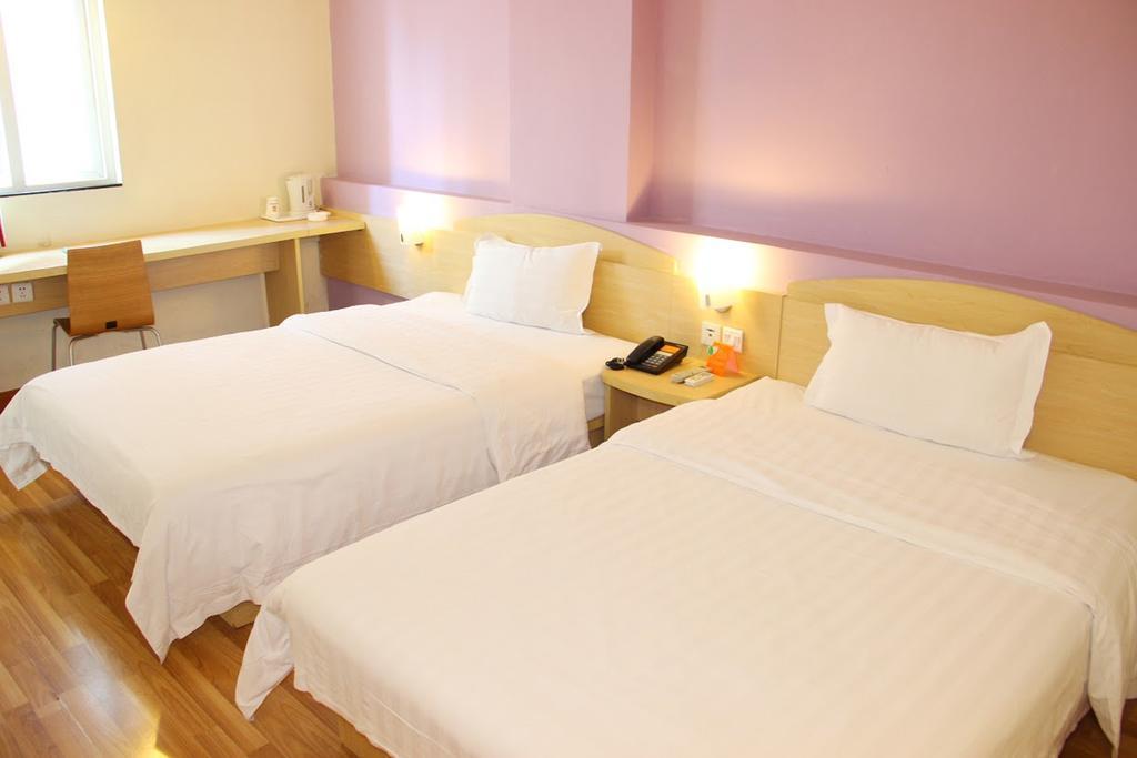 7Days Premium Harbin Heping Road Provincial Government Quarto foto